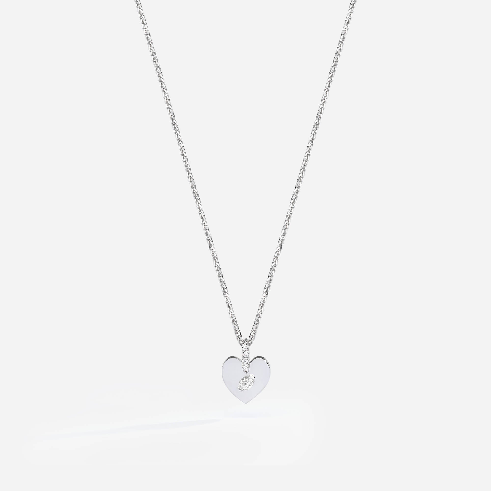 Hexi Messing with my Heart | תליון לב עם יהלום מרקיזה