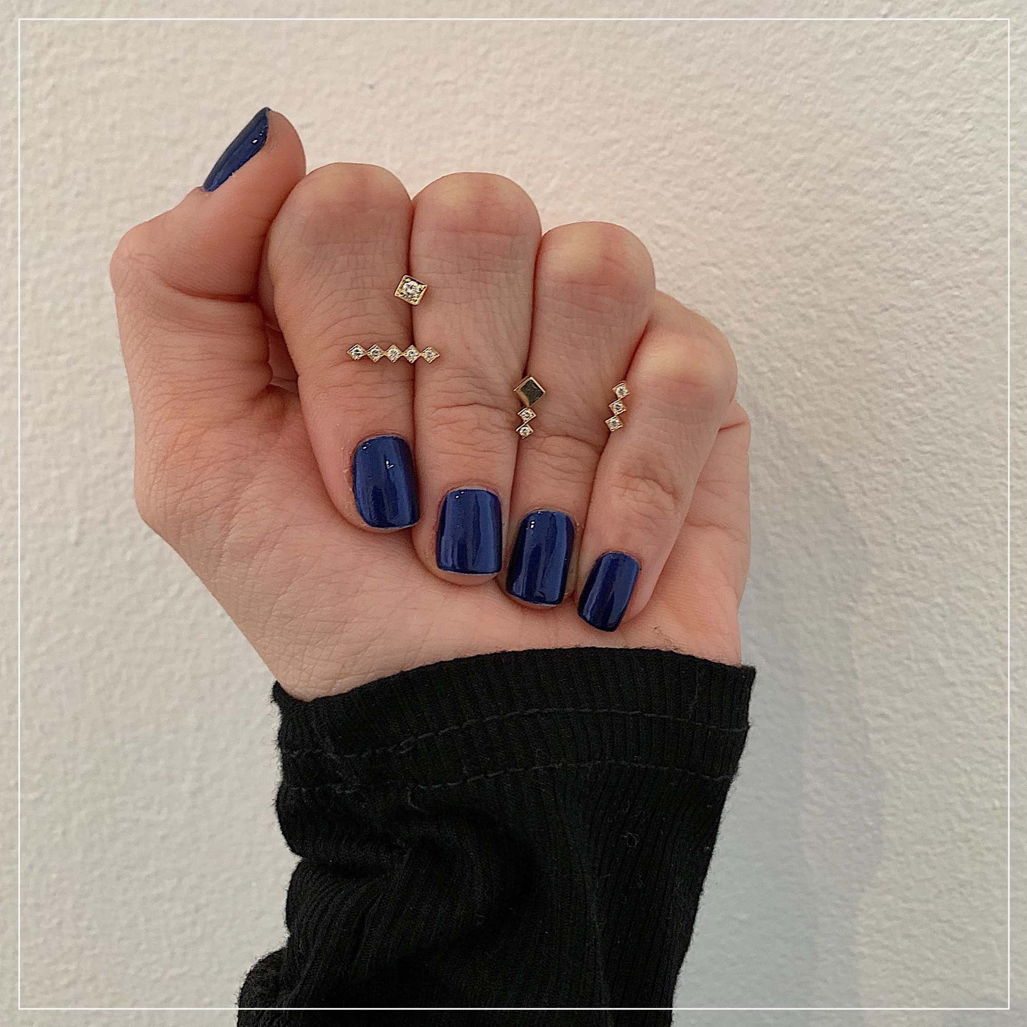 לאסט צ׳אנס >> Ray Ver01 | זוג עגילים צמודים זהב לבן