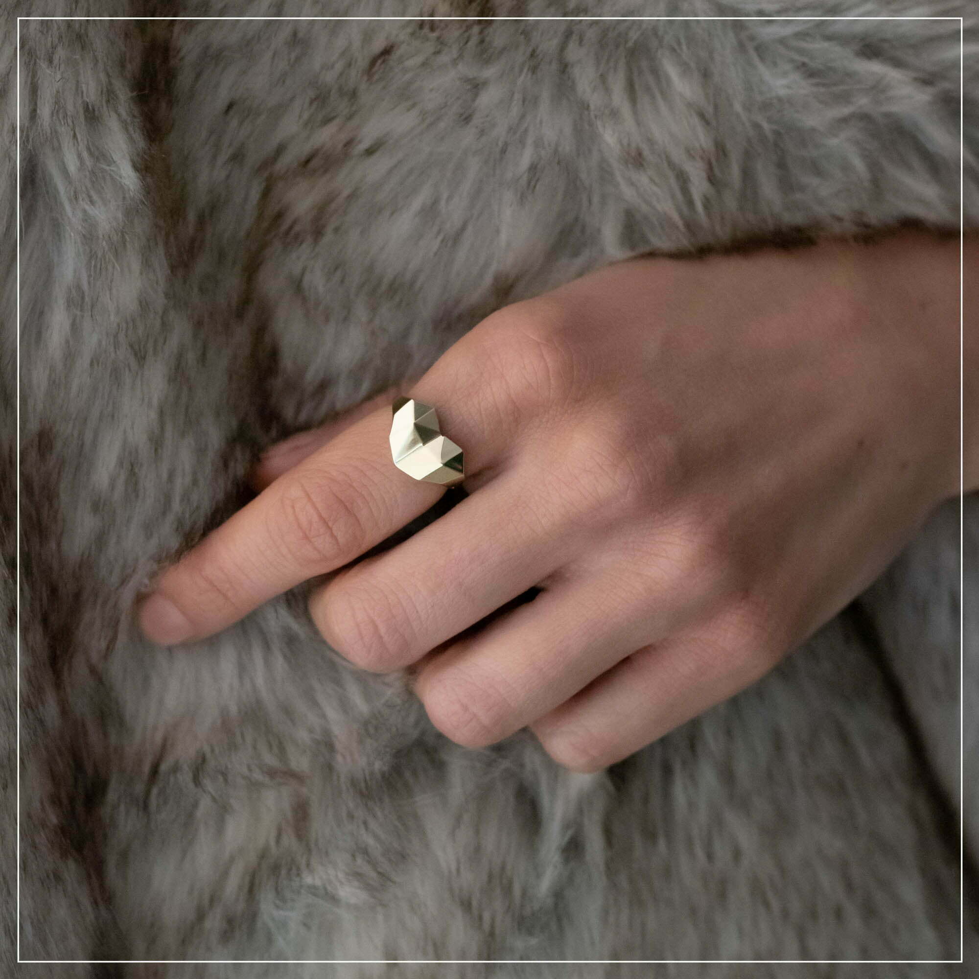 Geometric Heart | טבעת לב גיאומטרית